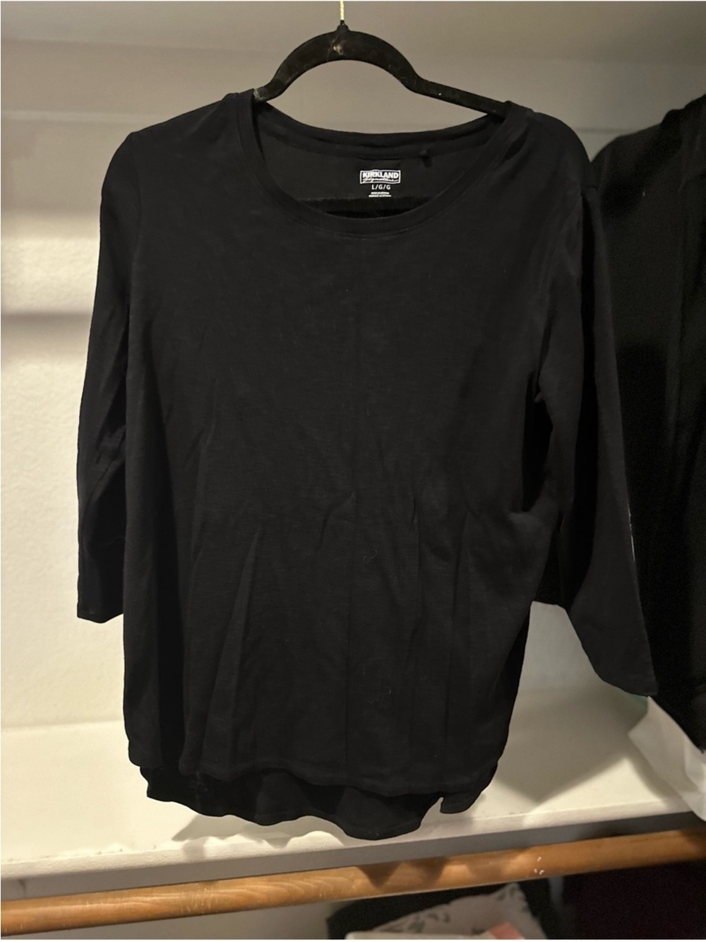 Kirkland Signature Black Women's Long Sleeve Crewneck Top